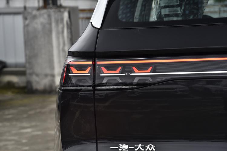 Фото машины 118