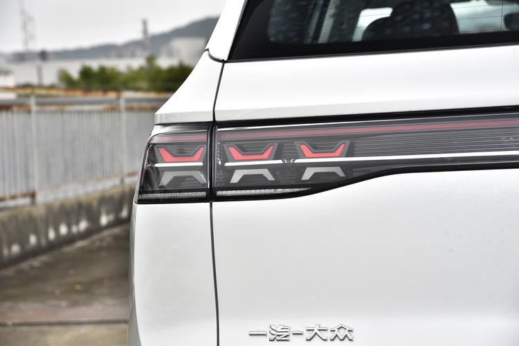 Фото машины 96