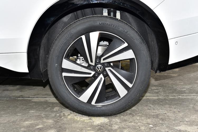 Фото машины 99