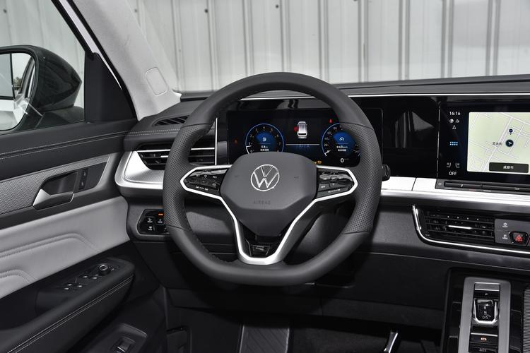 Фото машины 160