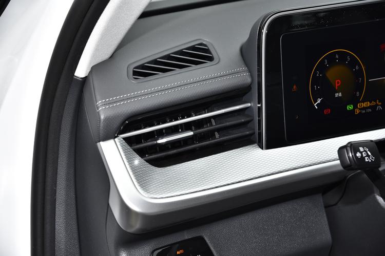 Фото машины 136