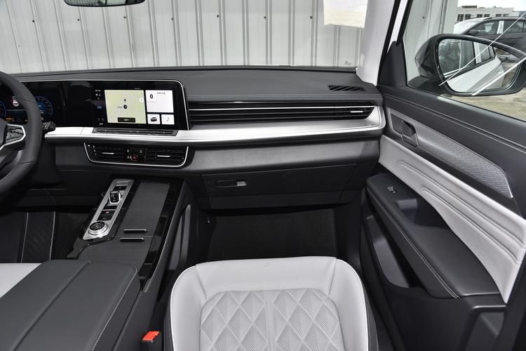 Фото машины 181