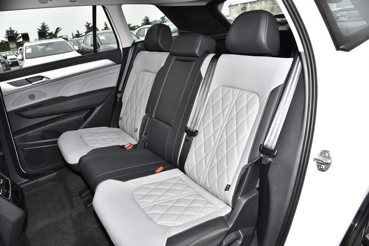 Фото машины 204