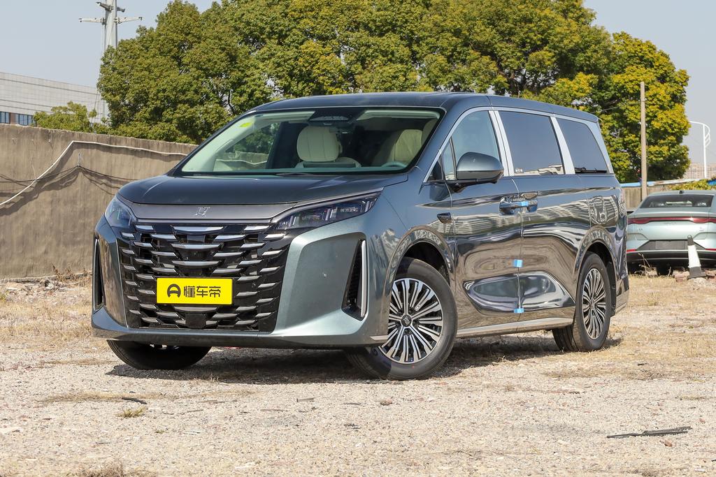 DM-i 218KM transcendent type