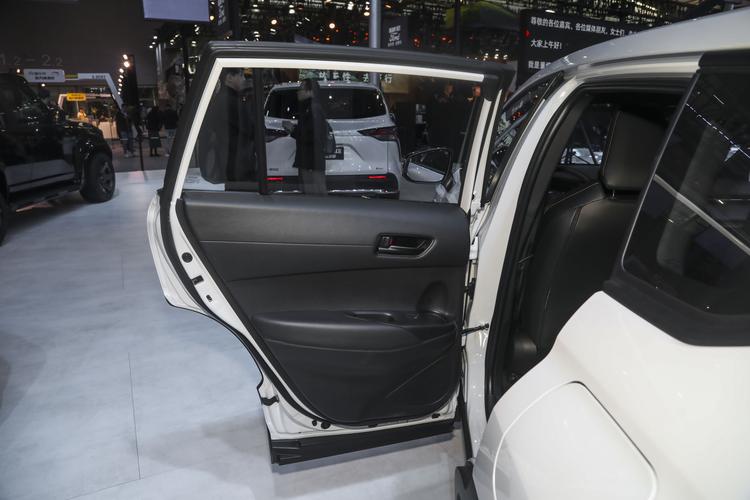 Фото машины 32