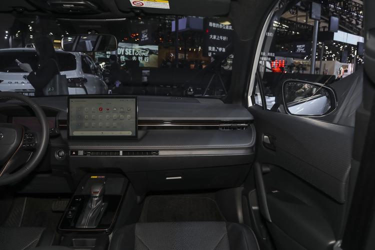 Фото машины 92