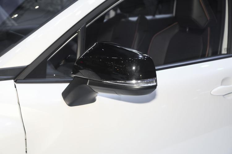 Фото машины 140