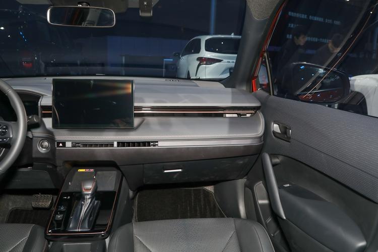 Фото машины 118