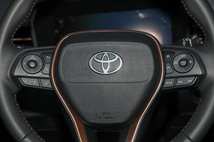 Фото машины 142