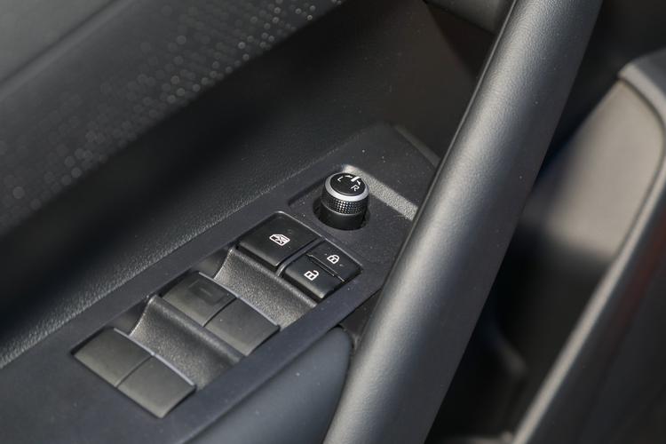 Фото машины 105