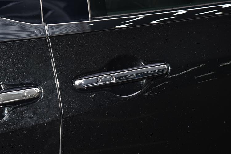 Фото машины 23