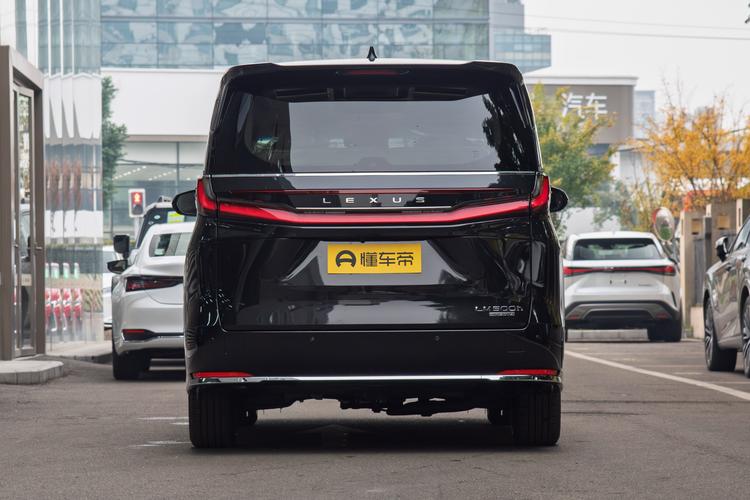 Фото машины 66