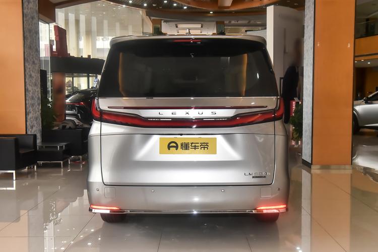 Фото машины 124