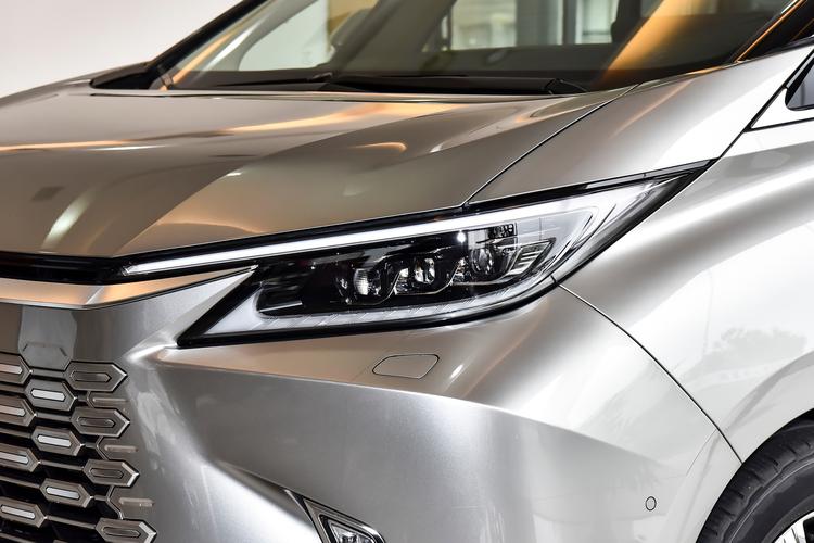 Фото машины 150