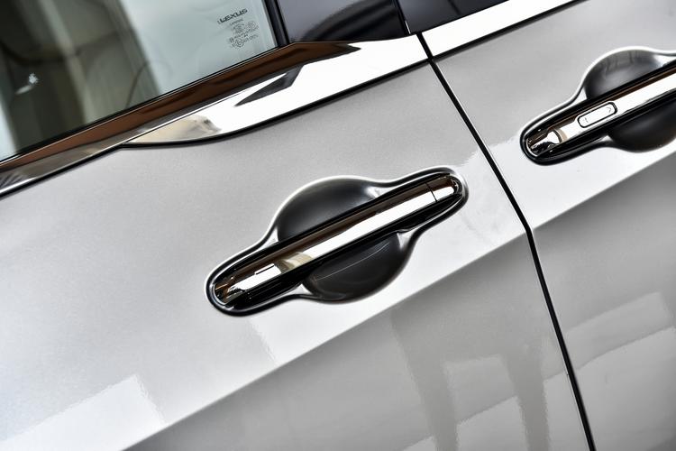 Фото машины 77