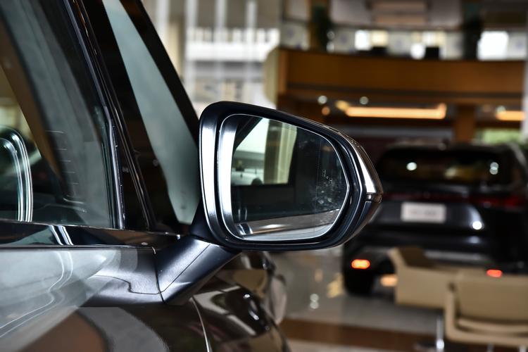 Фото машины 64