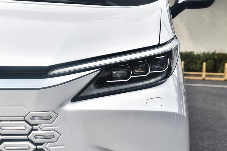 Фото машины 195