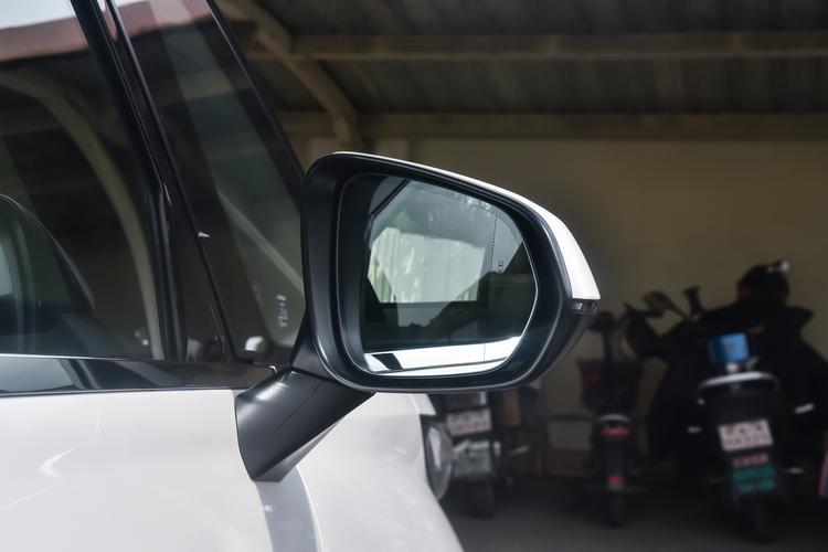 Фото машины 142