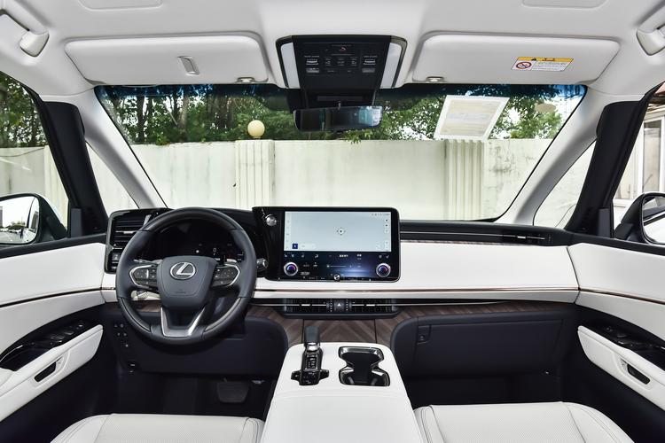 Фото машины 250