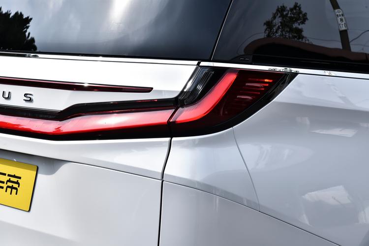 Фото машины 185