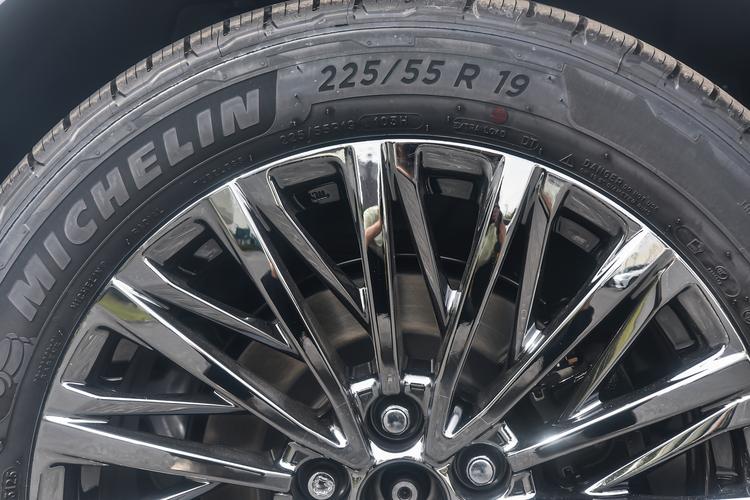 Фото машины 206