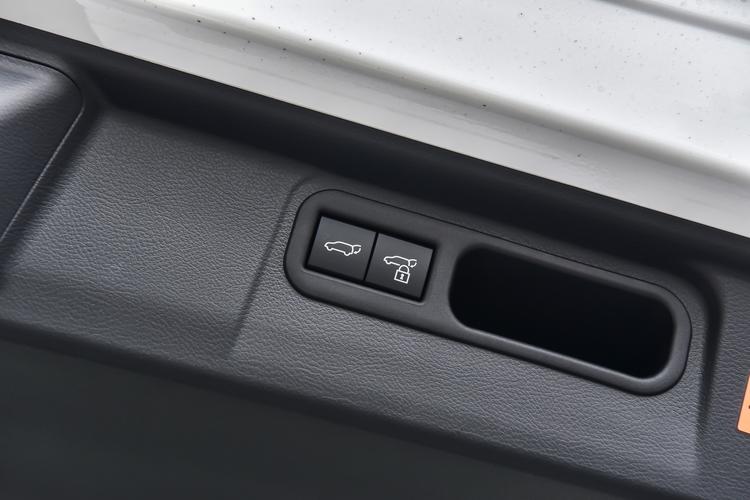 Фото машины 303