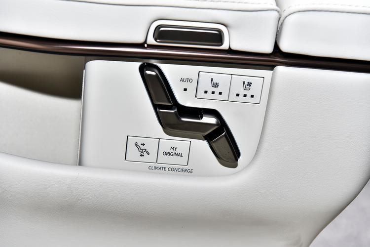 Фото машины 215