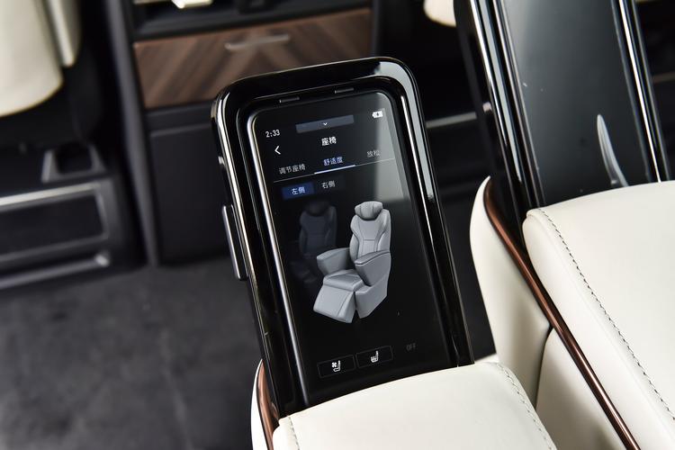 Фото машины 318