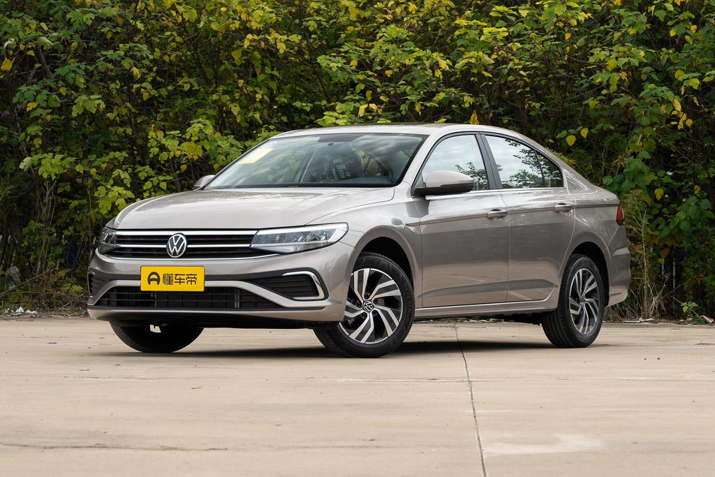 200TSI DSG Yuexing Navigation Edition