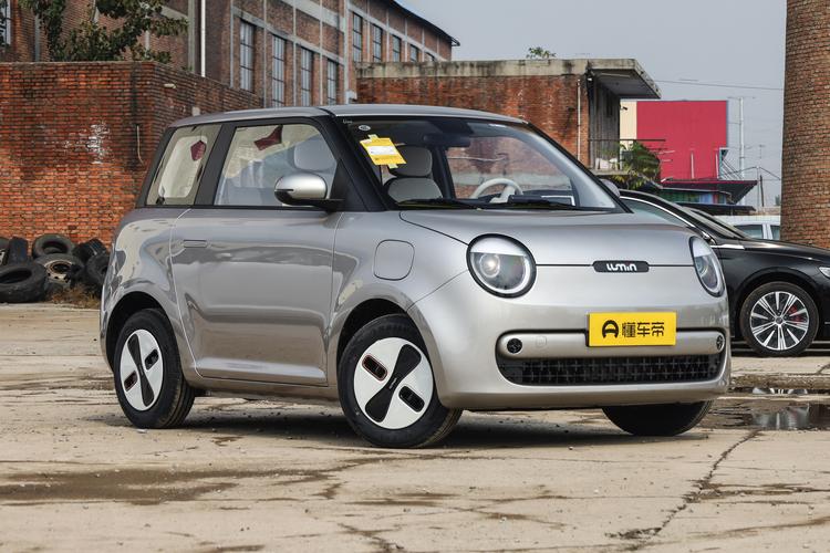 Фото машины 42