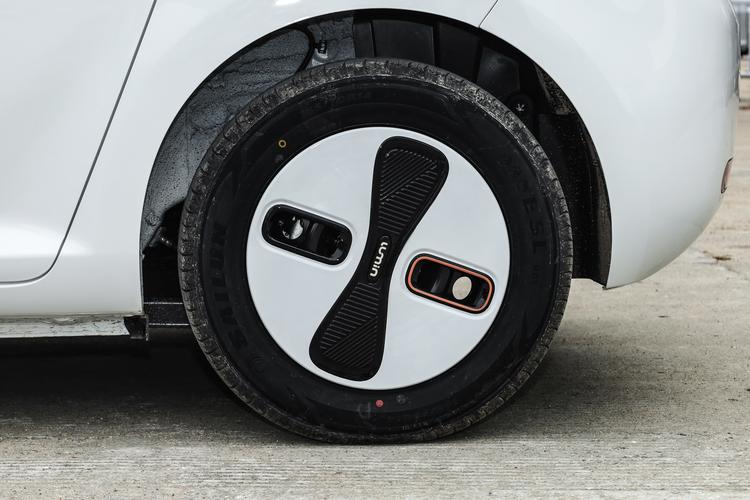 Фото машины 105