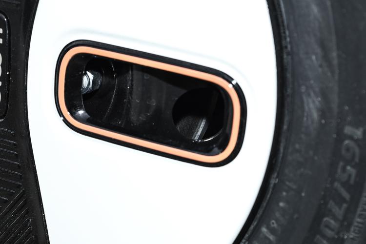 Фото машины 72