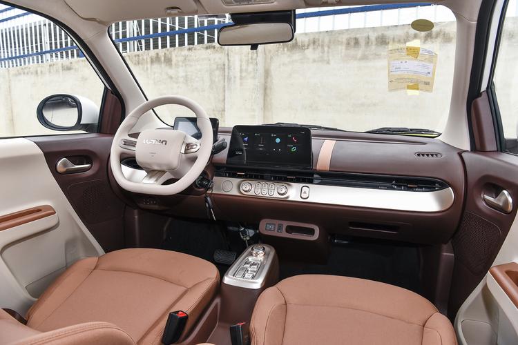 Фото машины 204