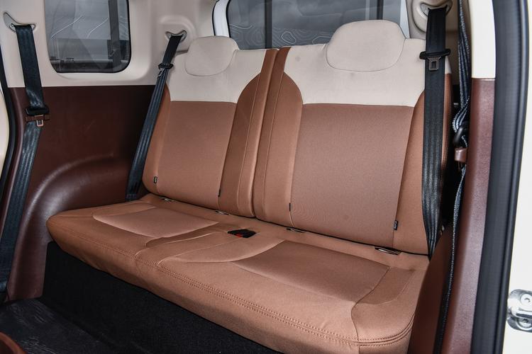 Фото машины 239