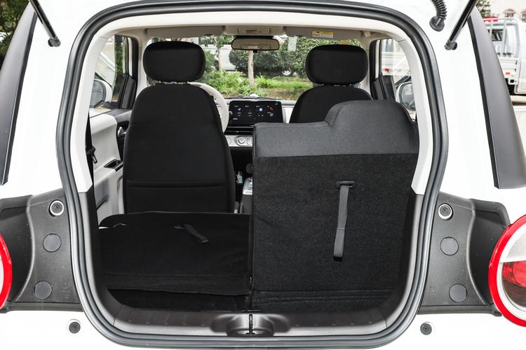 Фото машины 225