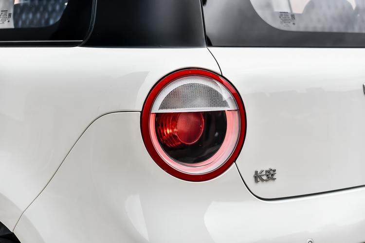 Фото машины 30