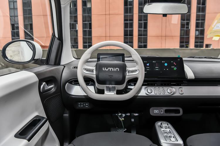 Фото машины 111