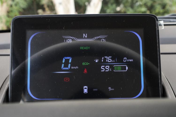 Фото машины 242