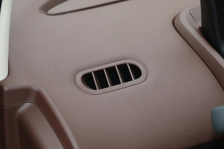 Фото машины 215