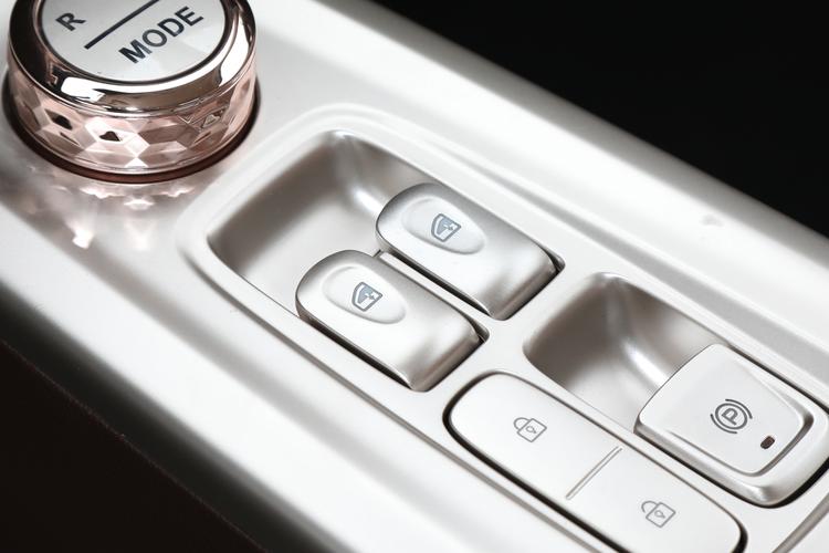 Фото машины 221