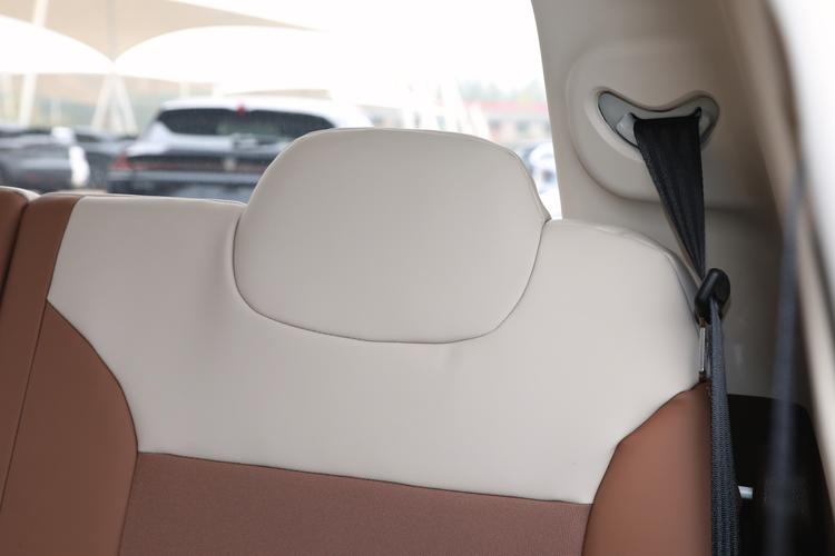 Фото машины 206