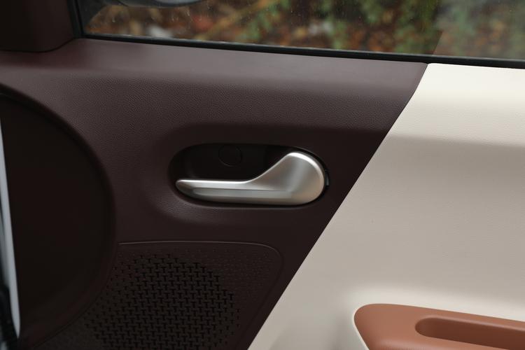 Фото машины 180