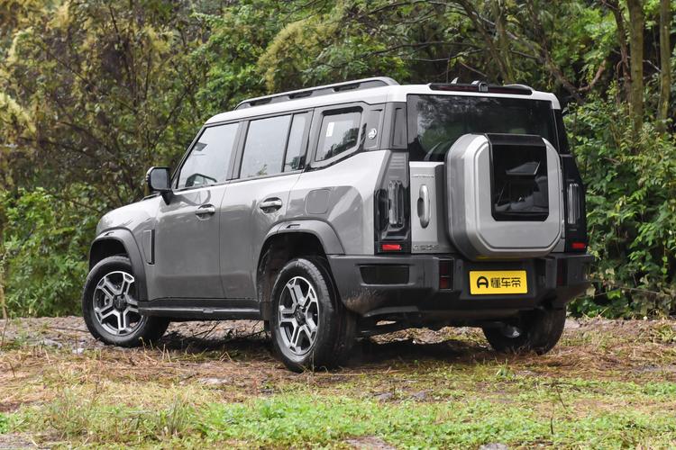 Фото машины 30