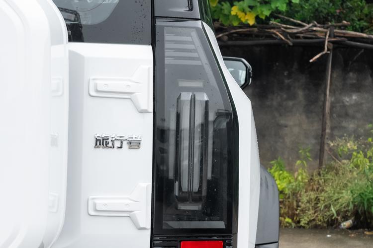 Фото машины 209