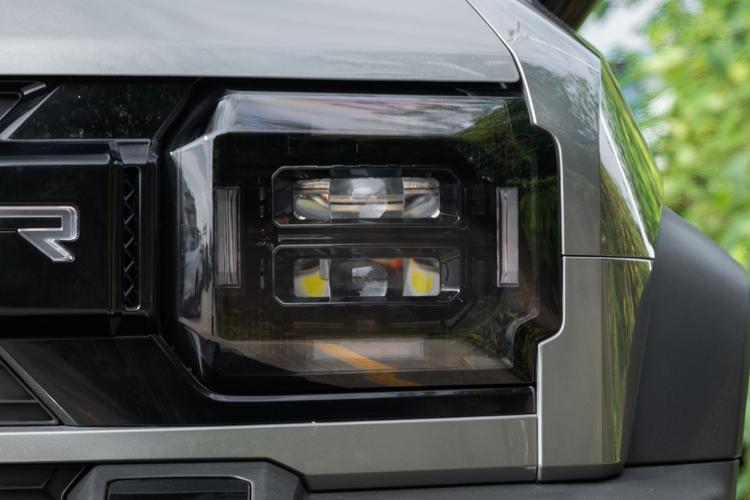 Фото машины 215