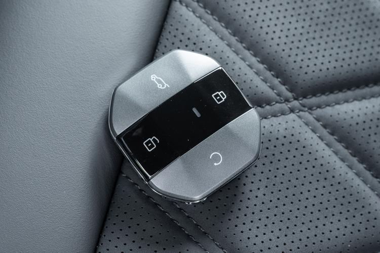 Фото машины 306