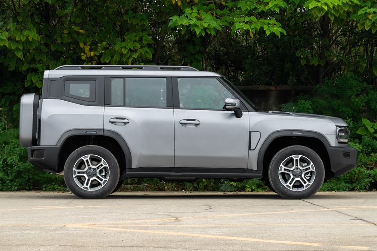 Фото машины 335