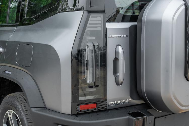 Фото машины 418