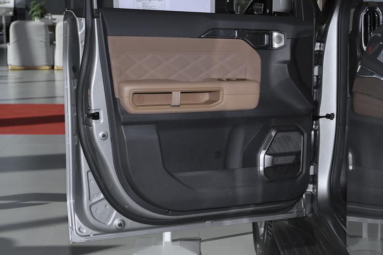 Фото машины 570