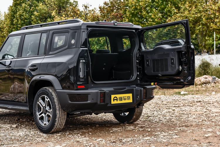 Фото машины 608